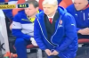 Arsene Wenger just can’t get the hang of his zipper