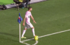 Evian almost catch out PSG with cheeky corner kick routine