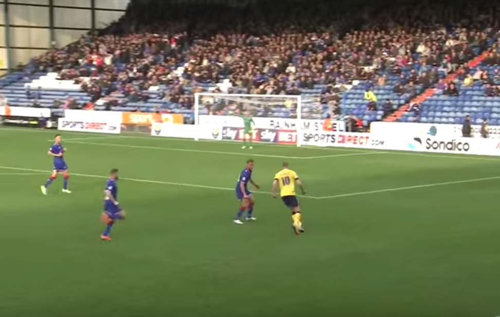 Kevin van Veen skins Oldham’s defence to score sublime solo goal for Scunthorpe