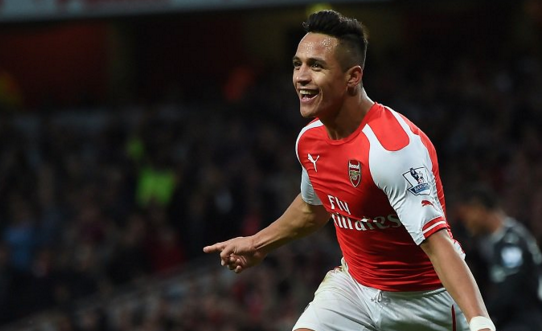 Alexis Sanchez bored of using his feet, perfects the back control