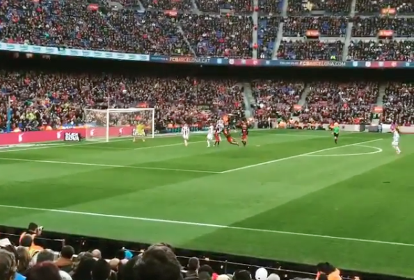 Luis-Suarez-goal-Sociedad-fan-footage