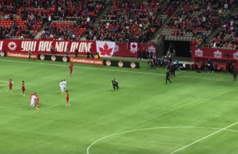 Pitch invader gets absolutely levelled by Canada’s chiropractor