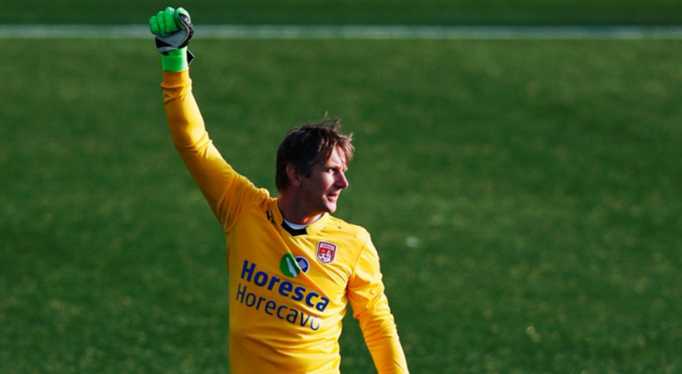 Edwin van der Sar comes out of retirement, saves penalty for boyhood club