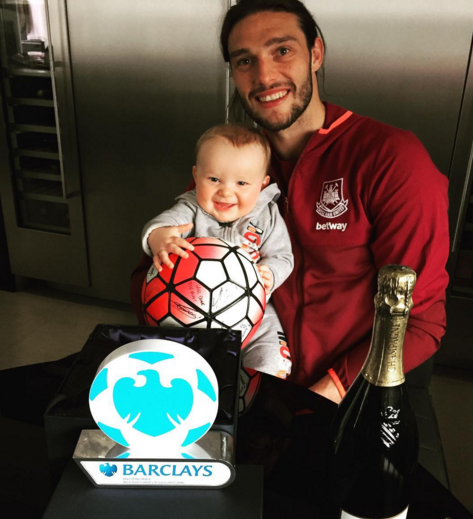 Andy-Carroll-Man-of-the-match-baby-Arsenal